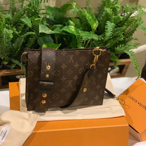 Bandouliere Adjustable strap  only NFS - Picture 5 of 10